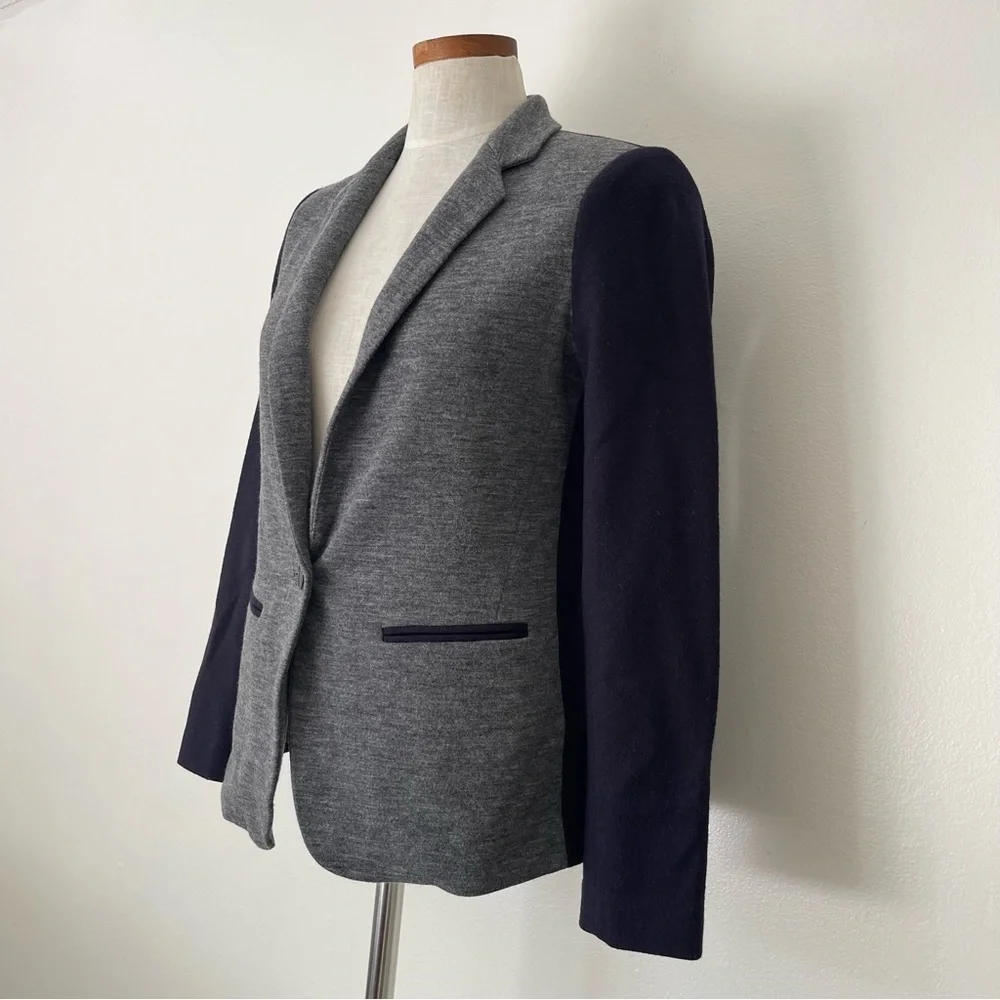 J. Crew Contrast Wool blend Gray blazer preowned size 4